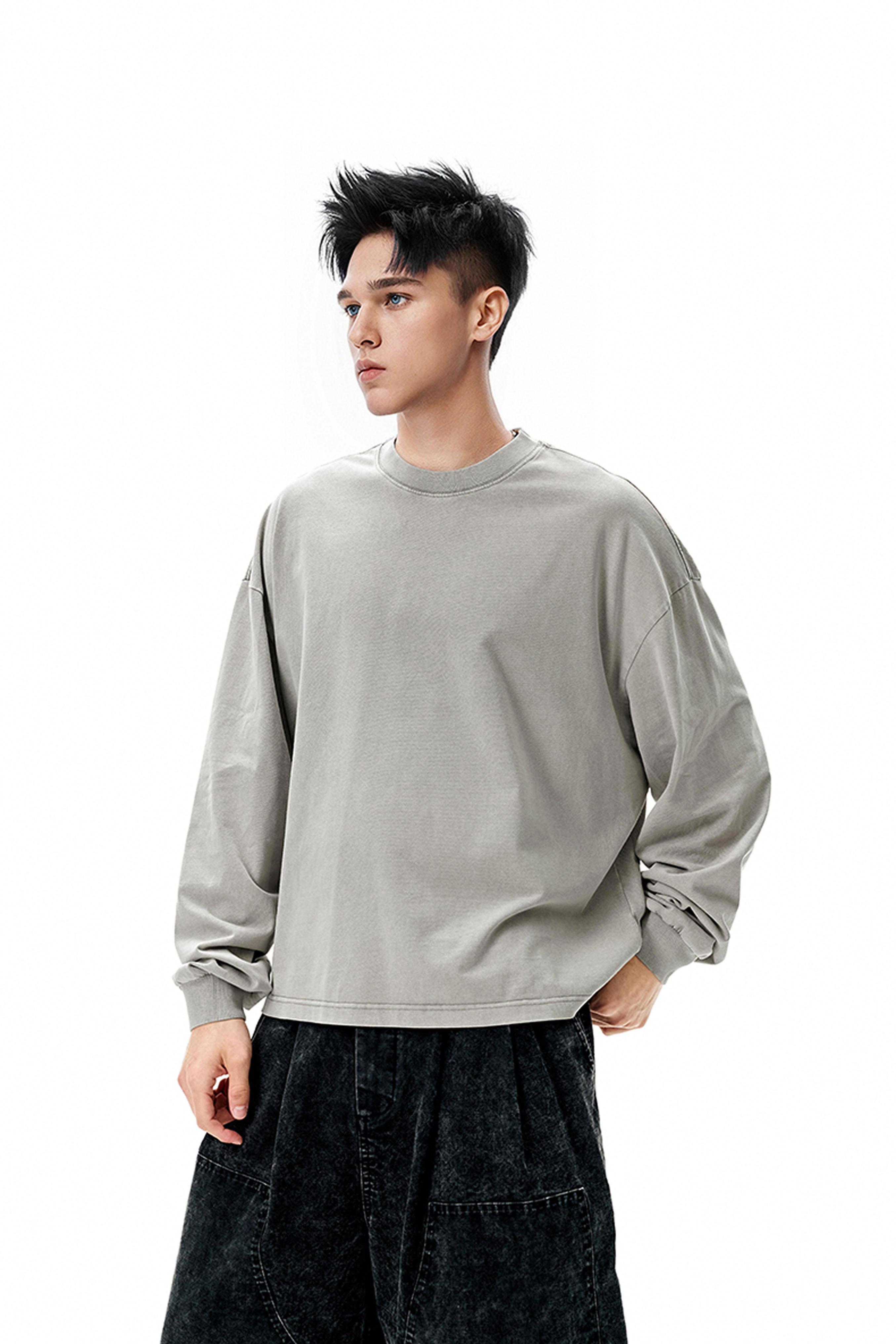 ORBIT Vintage Boxy Fit Long Sleeve Tee