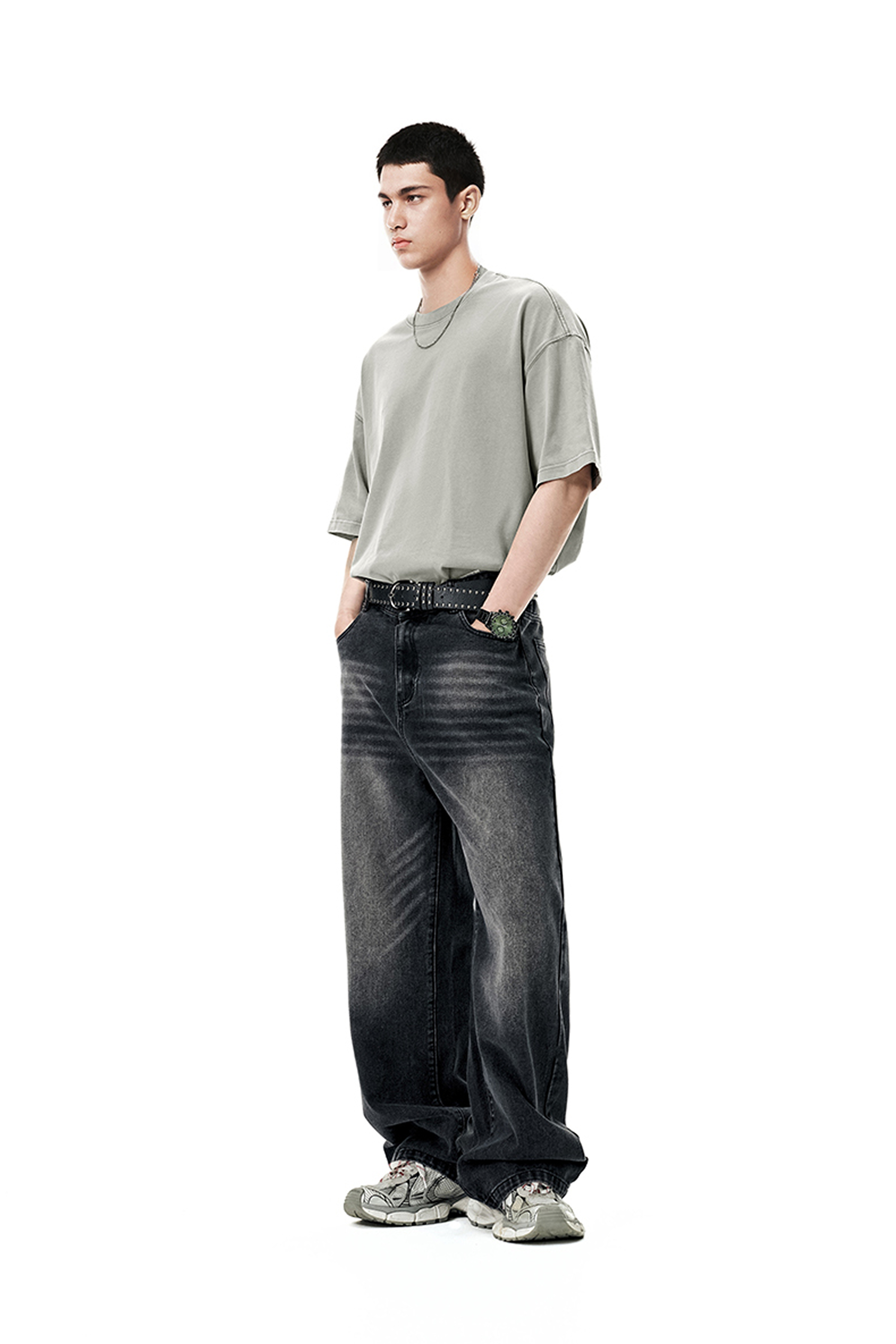ORBIT Vintage Wash Oversize Tee
